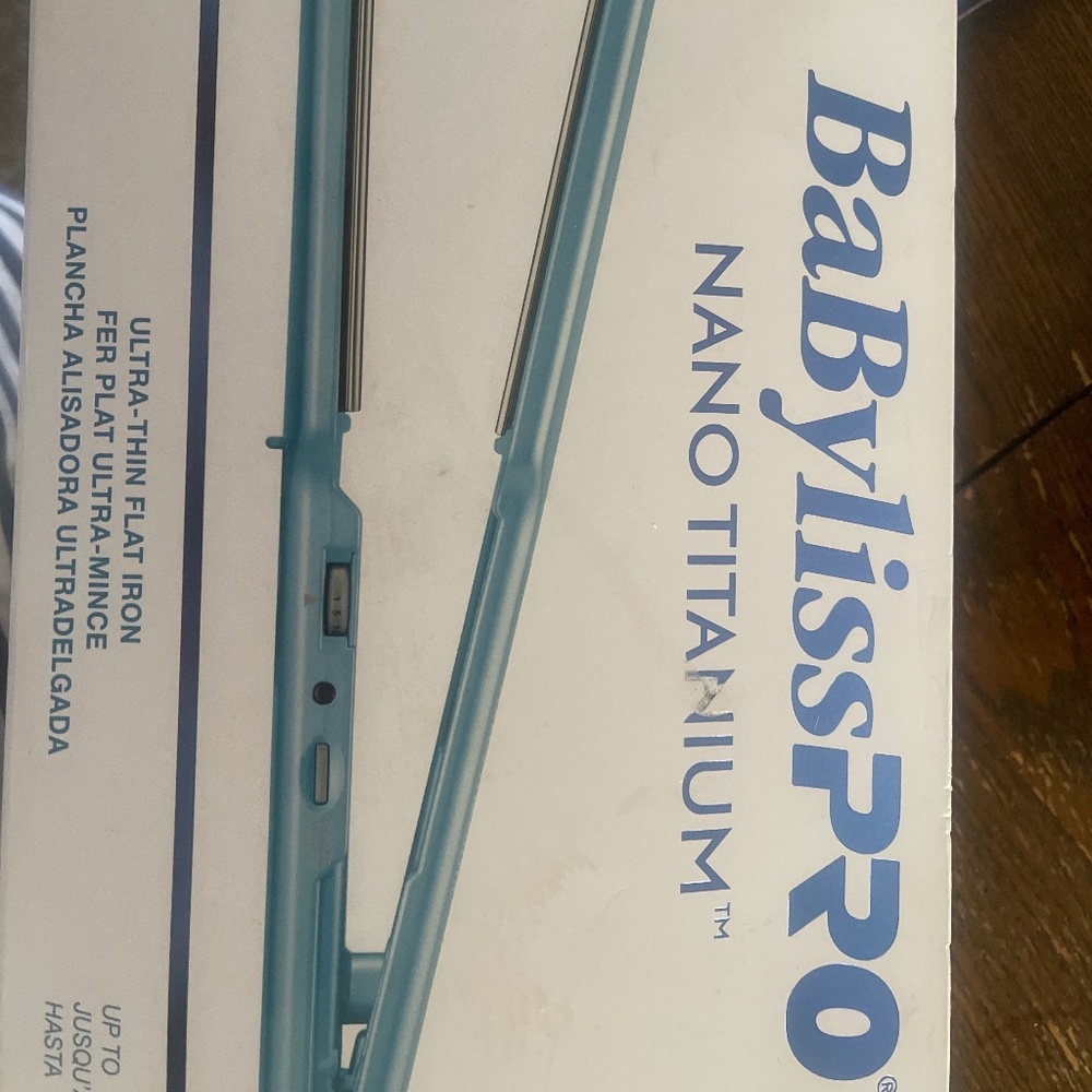 Babyliss pro flat iron